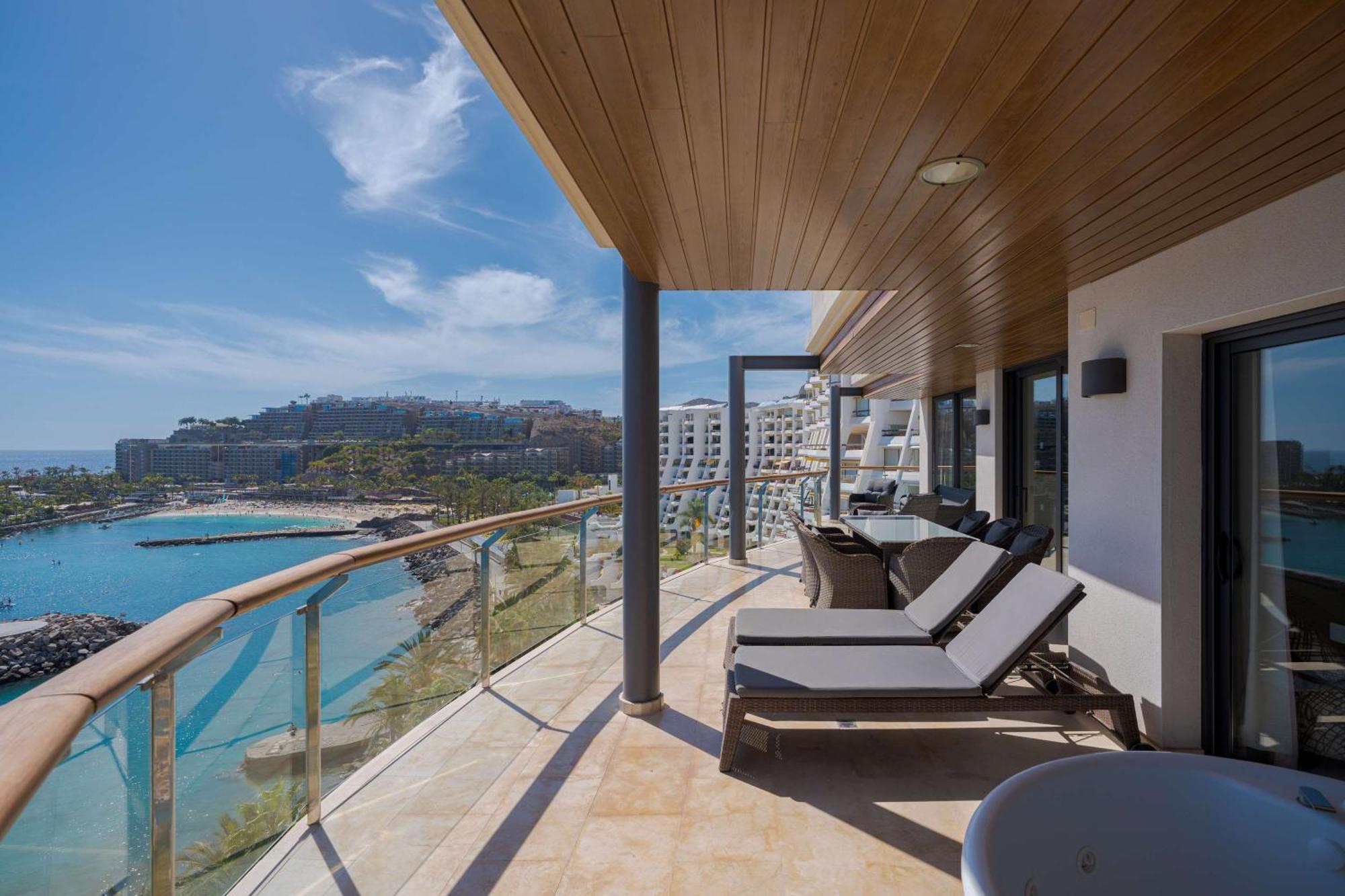 Hotel Radisson Blu Gran Canaria 5*